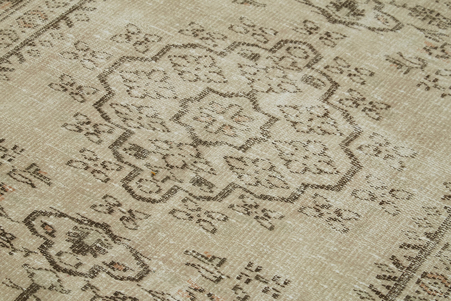 5x7 Beige Turkish Vintage Area Rug - 41763