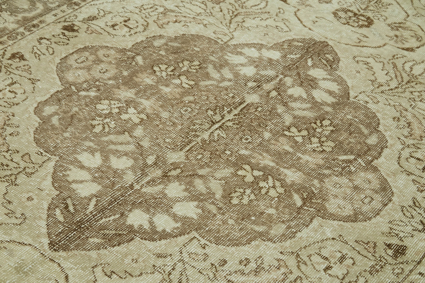 5x9 Beige Turkish Vintage Area Rug - 41832