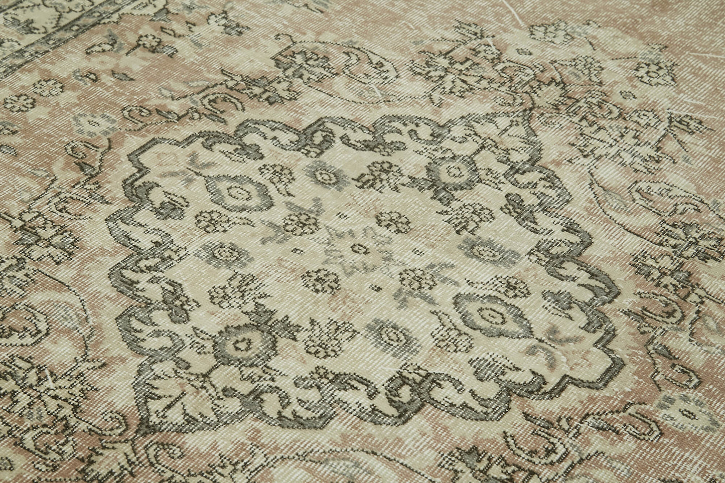 5x8 Beige Turkish Vintage Area Rug - 41834