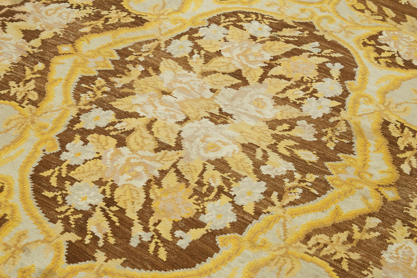 6x9 Brown Vintage Moldovan Kilim Rug - 42713