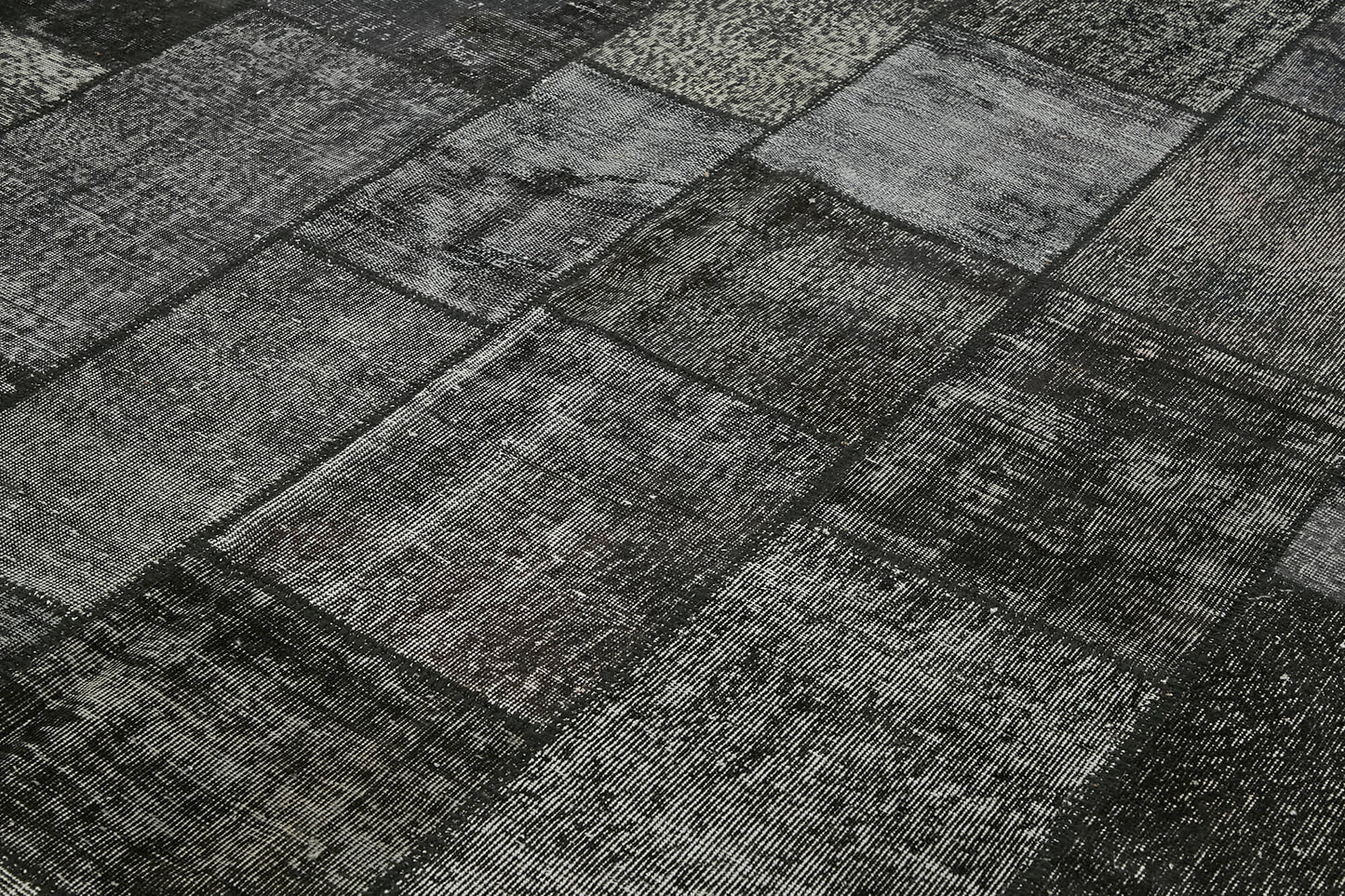 8x11 Black Patchwork Rug- 43244