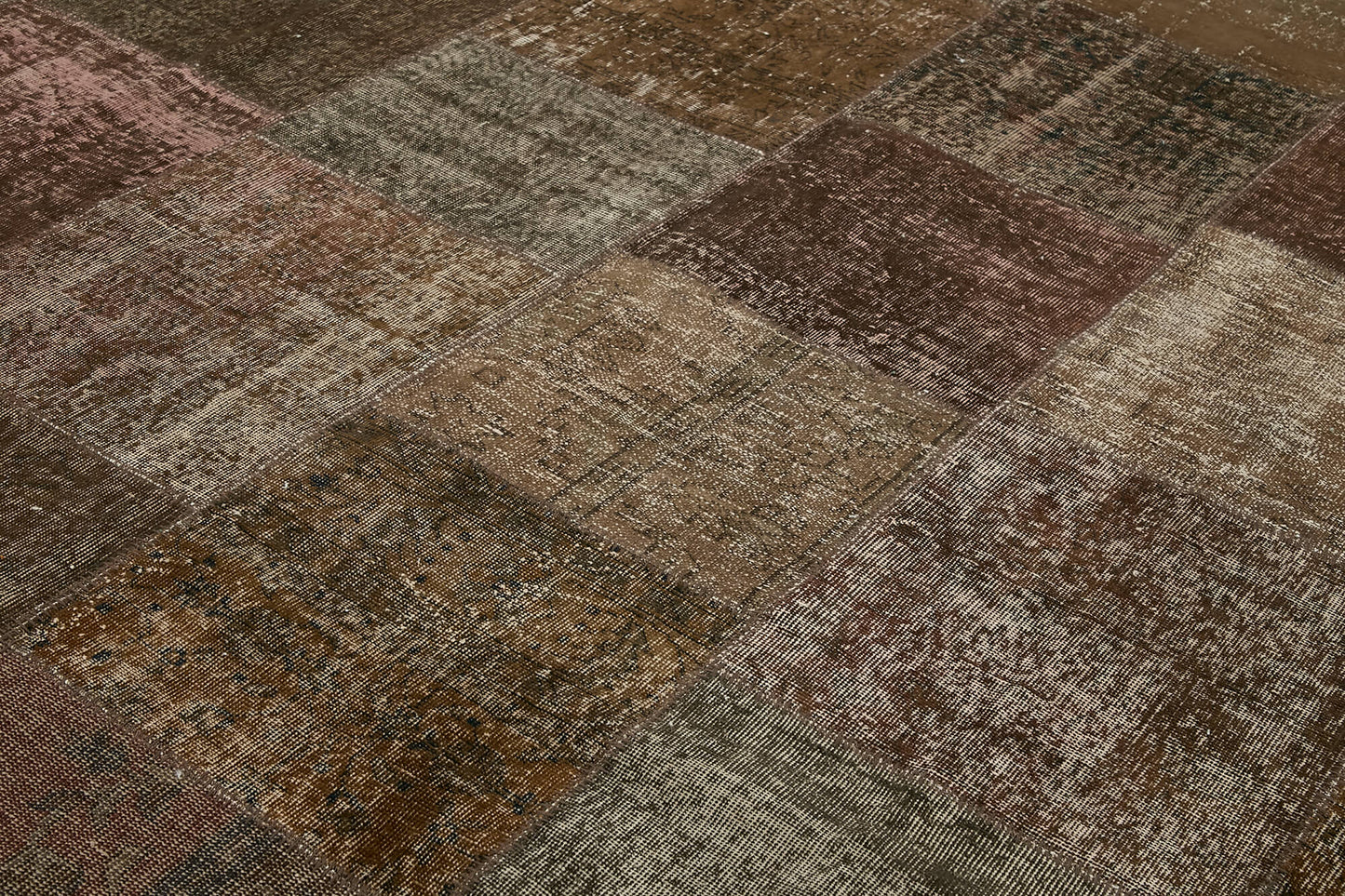 10x13 Brown Patchwork Rug - 43296