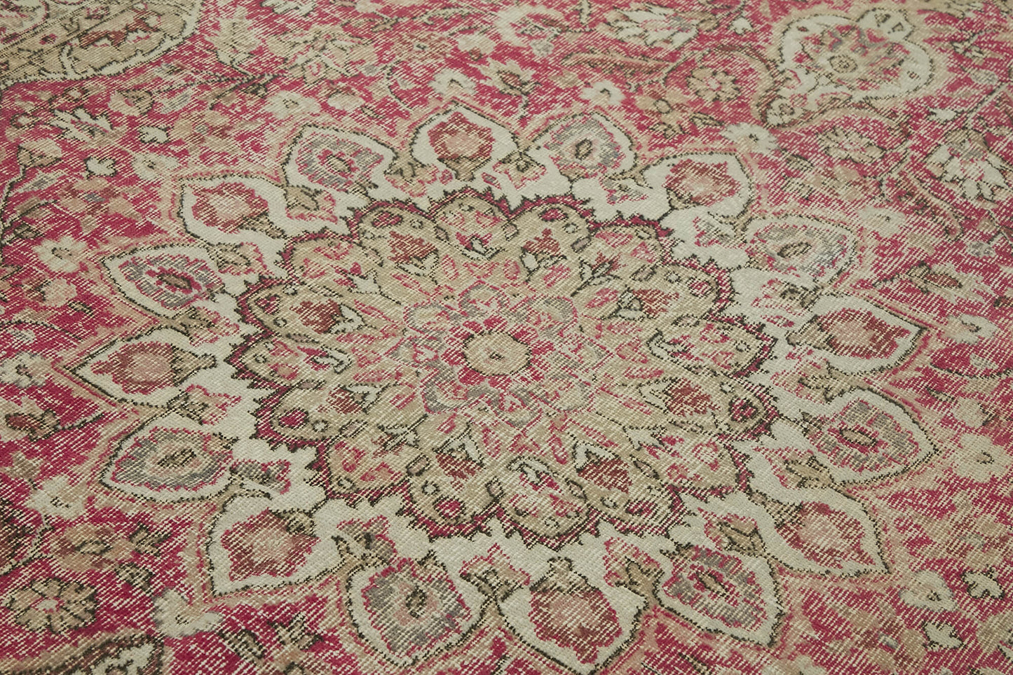 6x10 Beige Turkish Vintage Area Rug - 44573