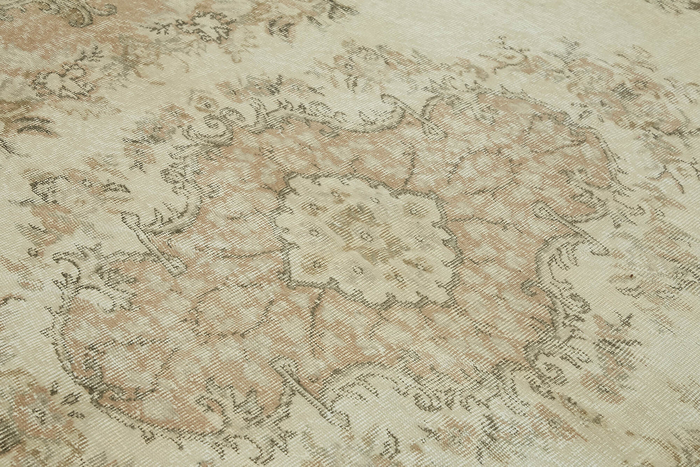 6x10 Beige Turkish Vintage Area Rug - 46076