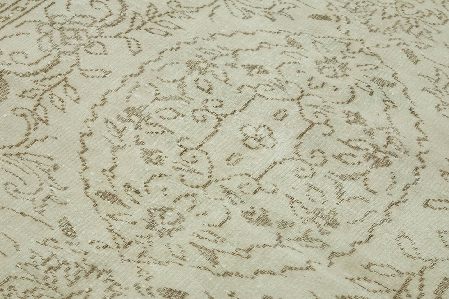 6x9 Beige Turkish Vintage Area Rug - 46083