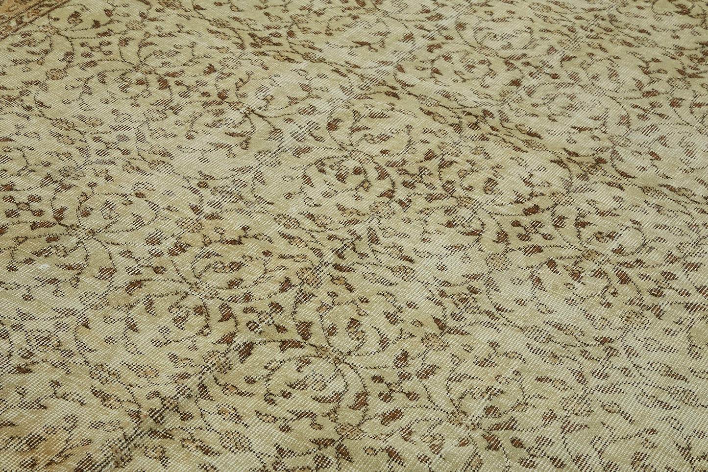 7x10 Beige Turkish Vintage Area Rug - 46122