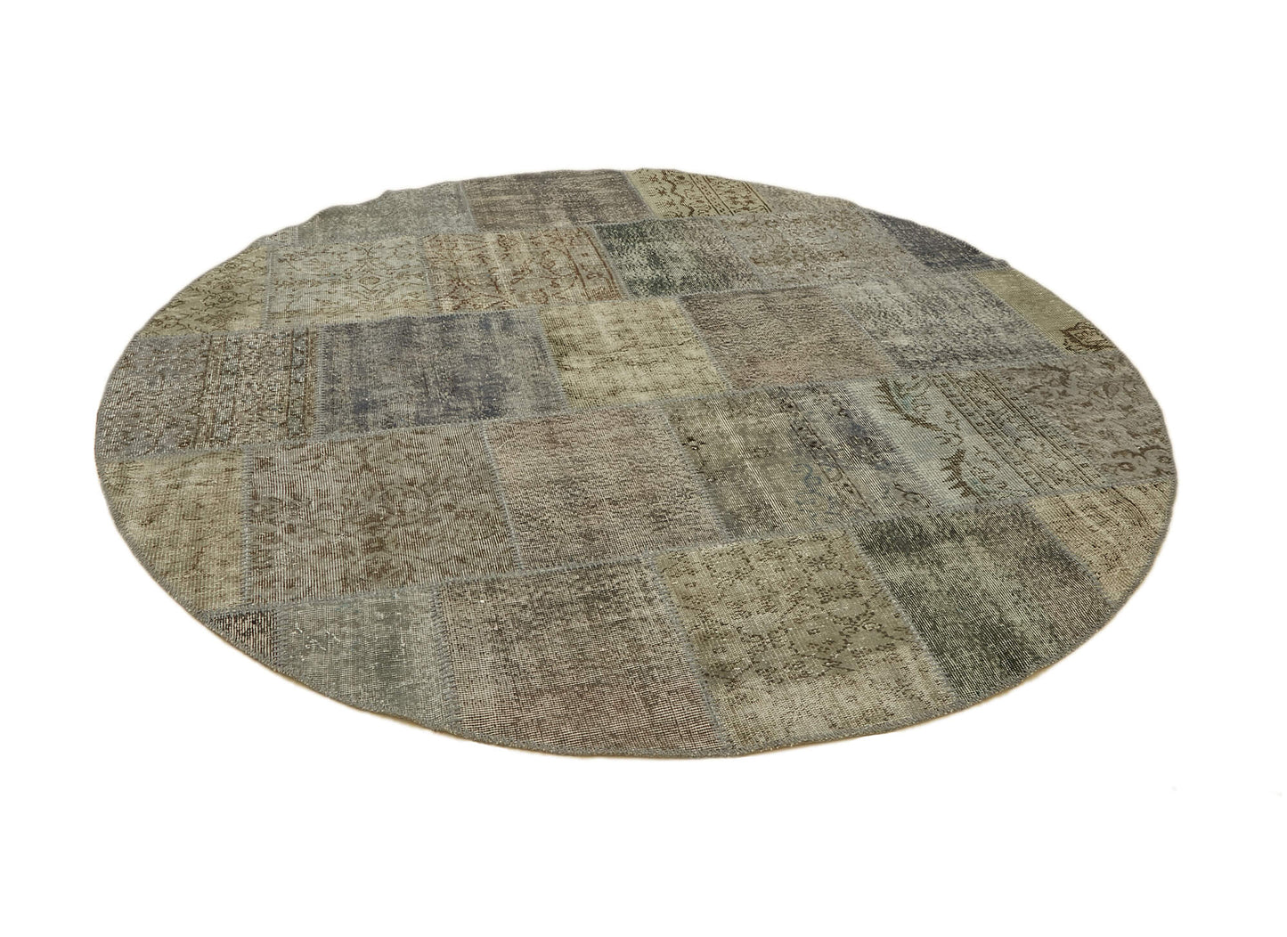 8x8 Grey Round Patchwork Rug - 46135