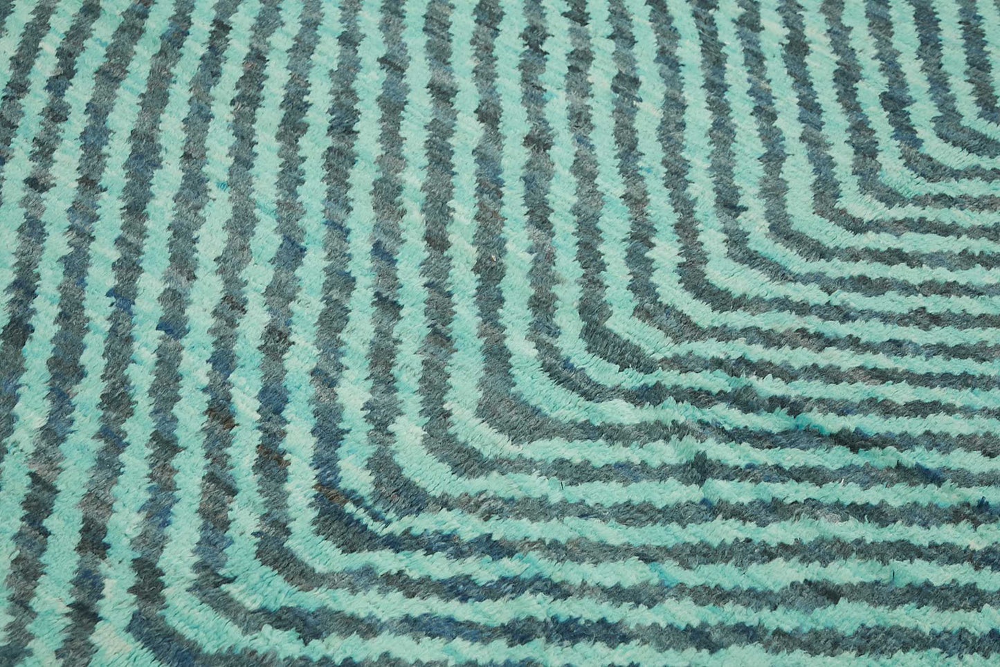 8x12 Contemporary Tribal Area Rugs - 46239