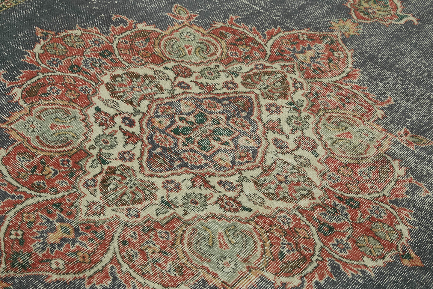 6x10 Beige Turkish Vintage Area Rug - 46369