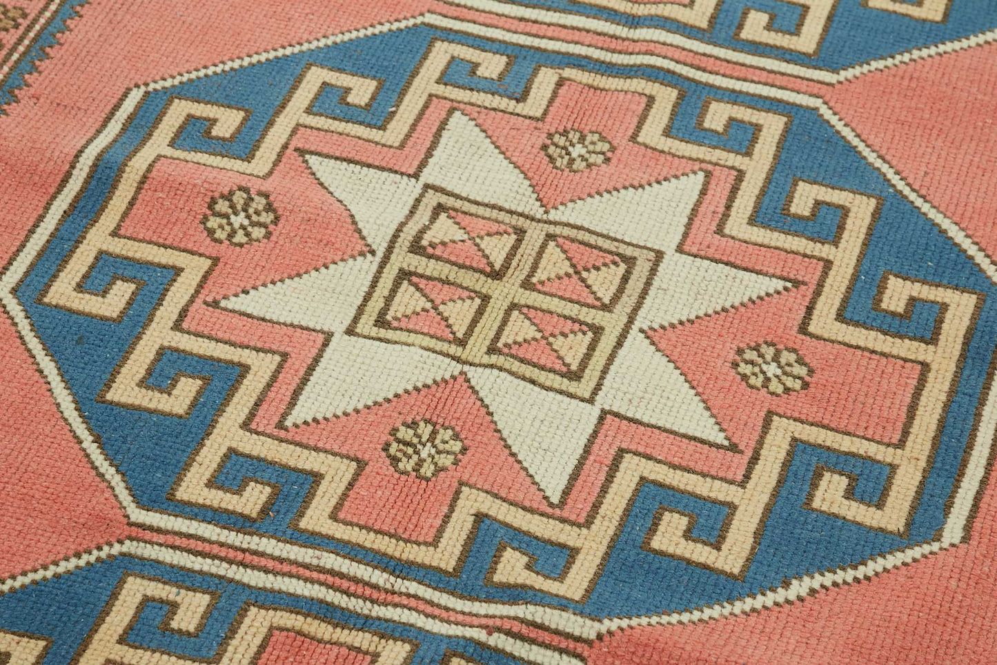 5x8 Vintage Handmade Anatolian Rug - 46781