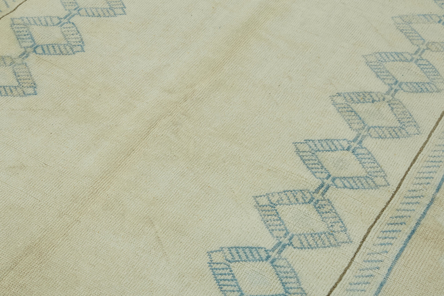 6x8 Vintage Handmade Anatolian Rug - 46804