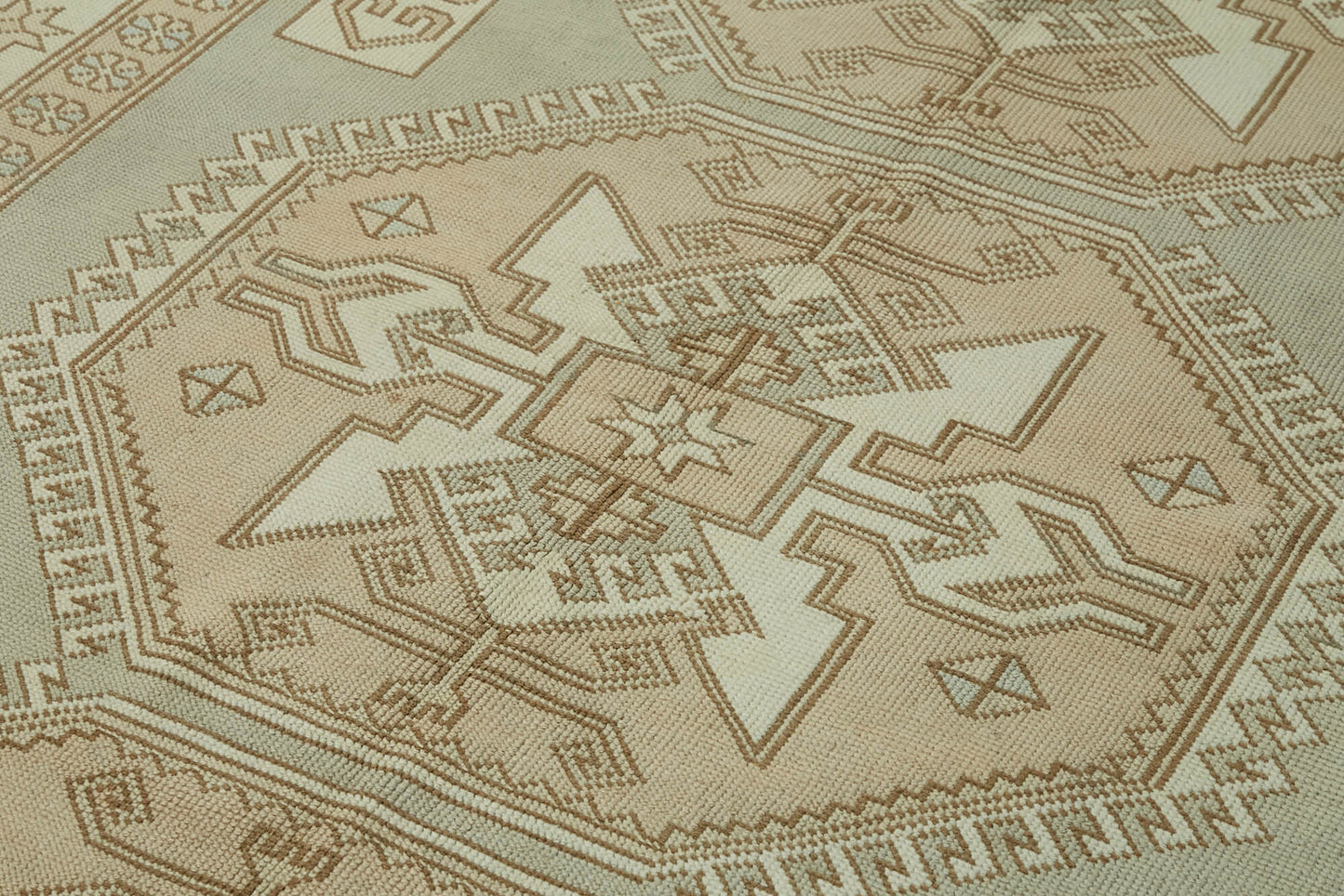 6x9 Vintage Handmade Anatolian Rug - 46808