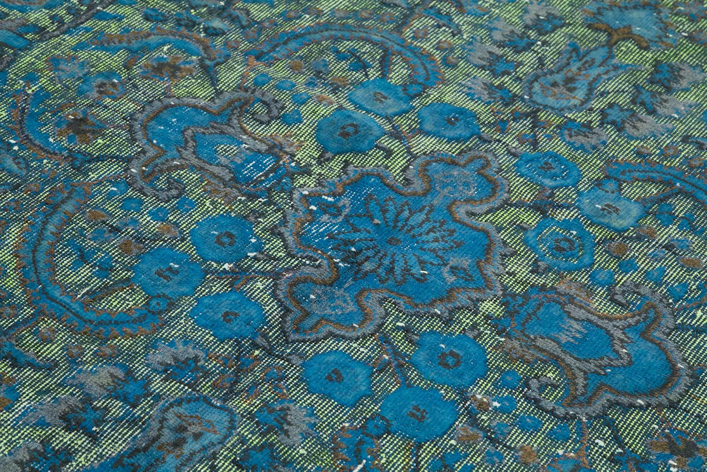 6x9 Vintage Hand-Carved Turkish Rug - 46892