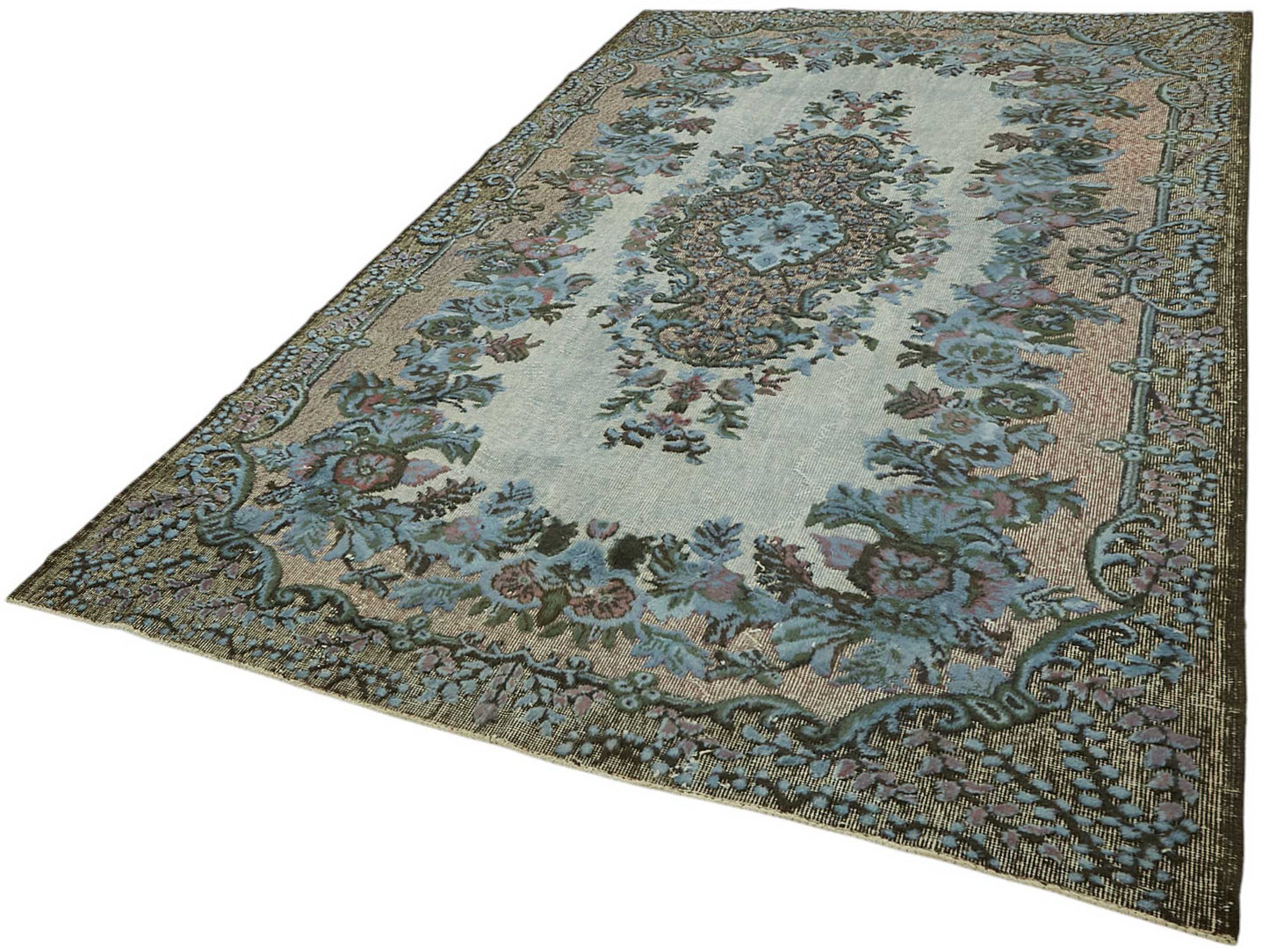 6x10 Vintage Hand-Carved Turkish Rug - 46952