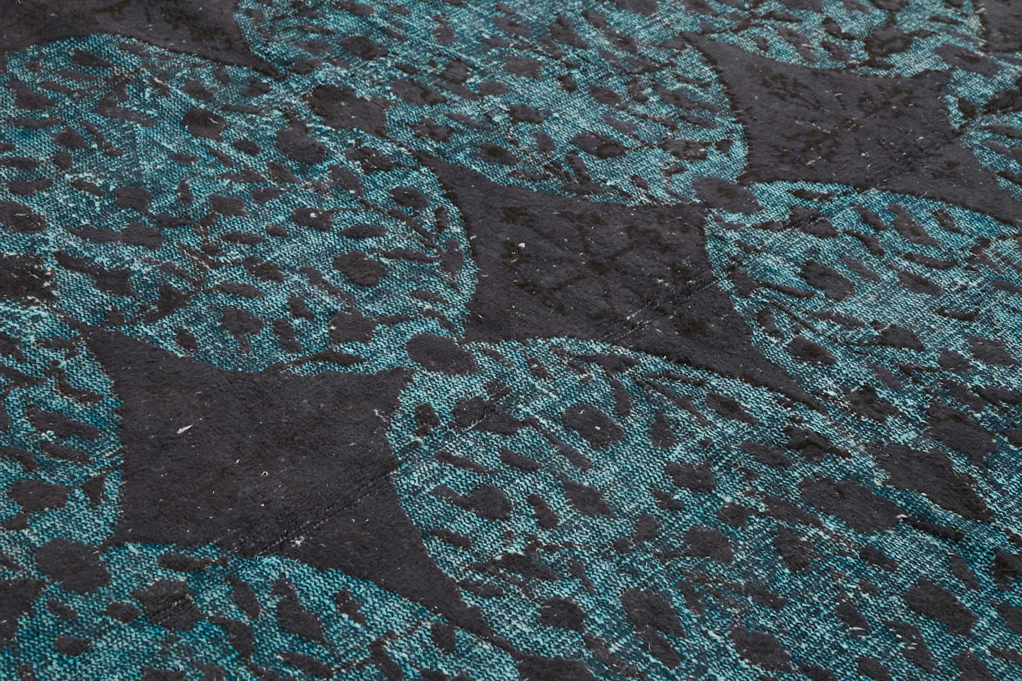 7x11 Vintage Hand-Carved Turkish Rug - 46961