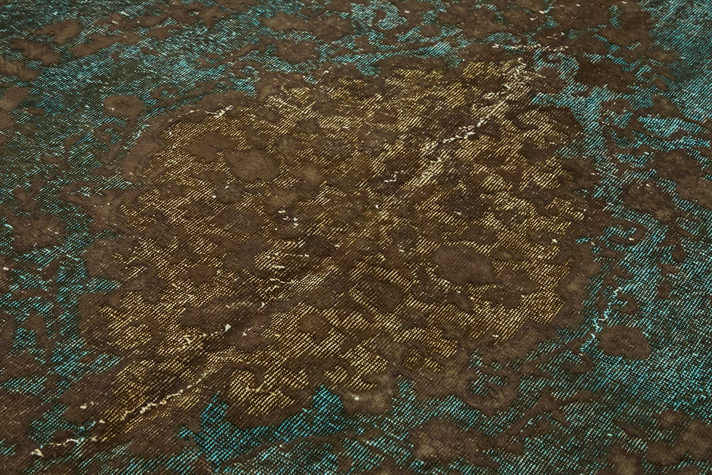 7x10 Vintage Hand-Carved Turkish Rug - 46990