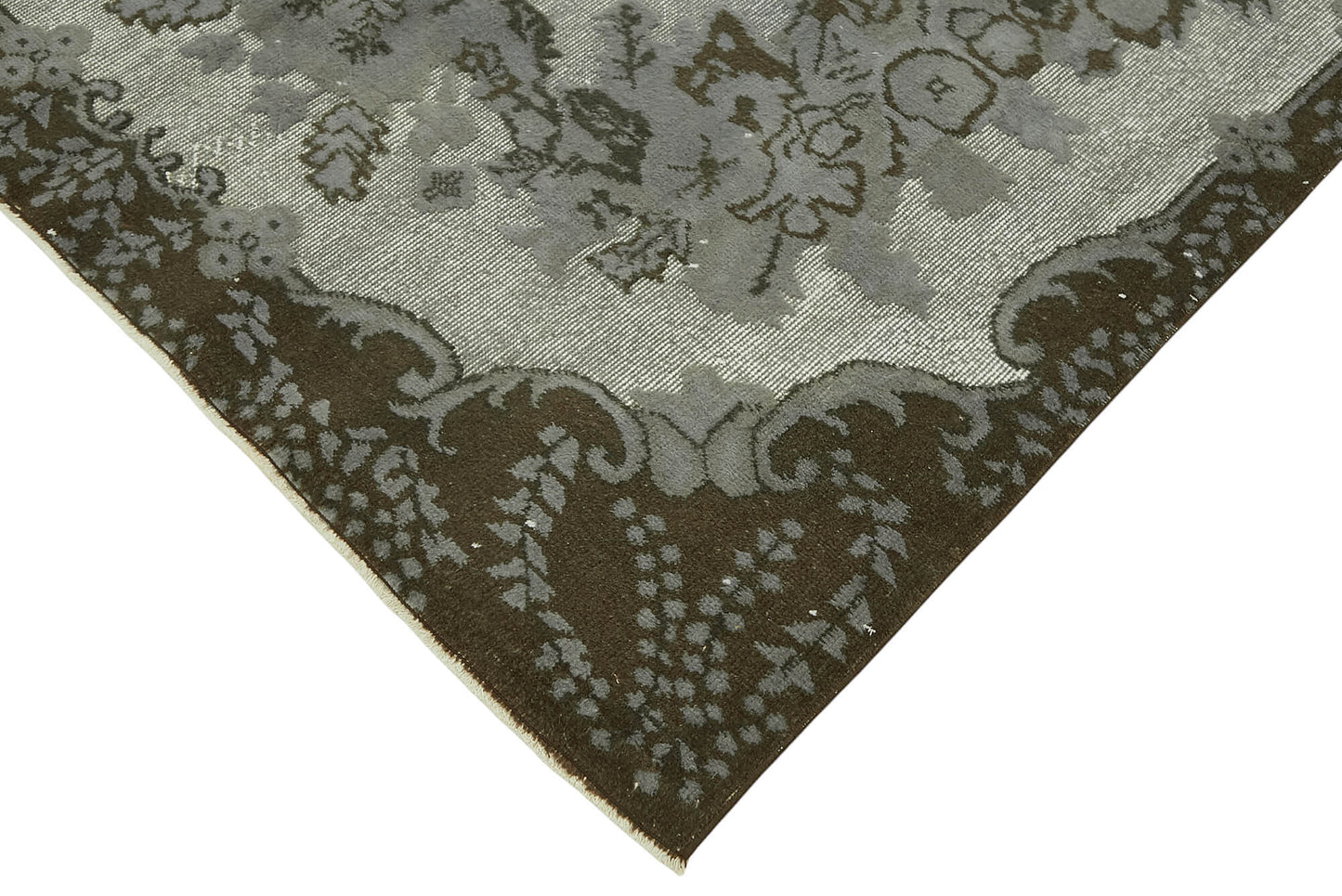 6x10 Vintage Hand-Carved Turkish Rug - 47007