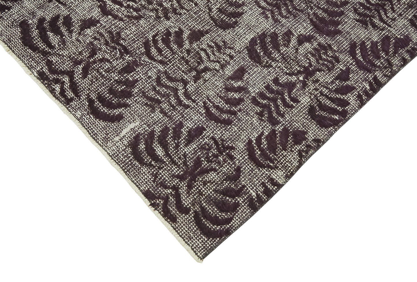 5x8 Vintage Hand-Carved Turkish Rug - 47027
