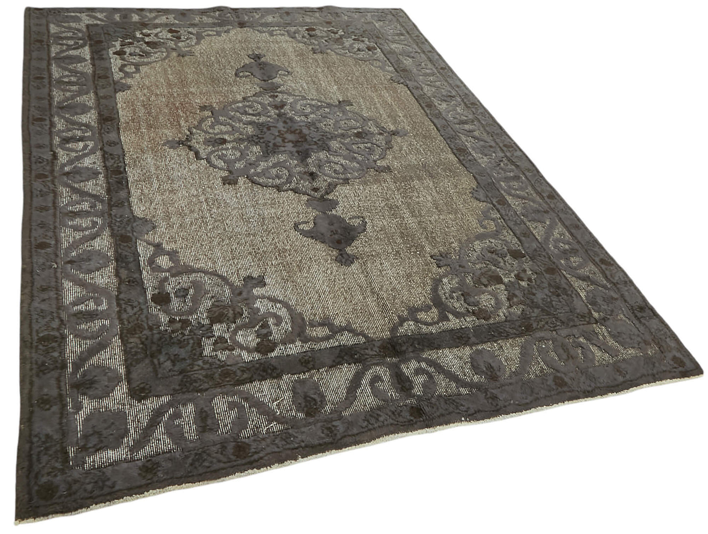 6x9 Vintage Hand-Carved Turkish Rug - 47029