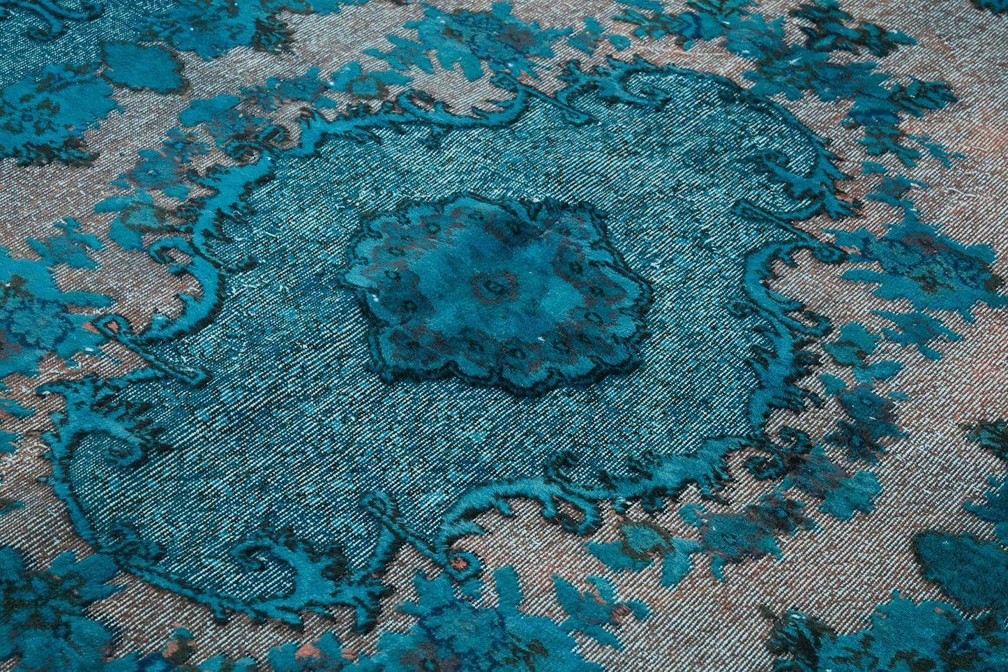 7x10 Vintage Hand-Carved Turkish Rug - 47034