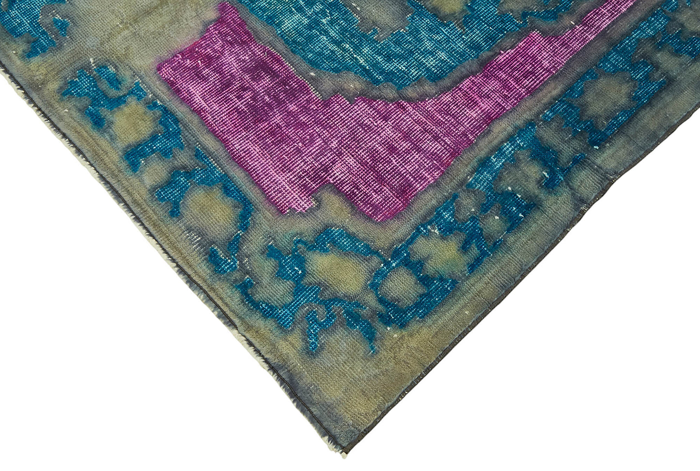 5x8 Vintage Hand-Carved Turkish Rug - 47040