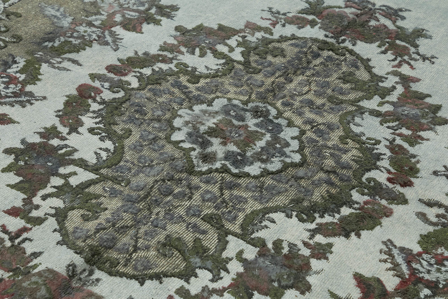 7x10 Vintage Hand-Carved Turkish Rug - 47048