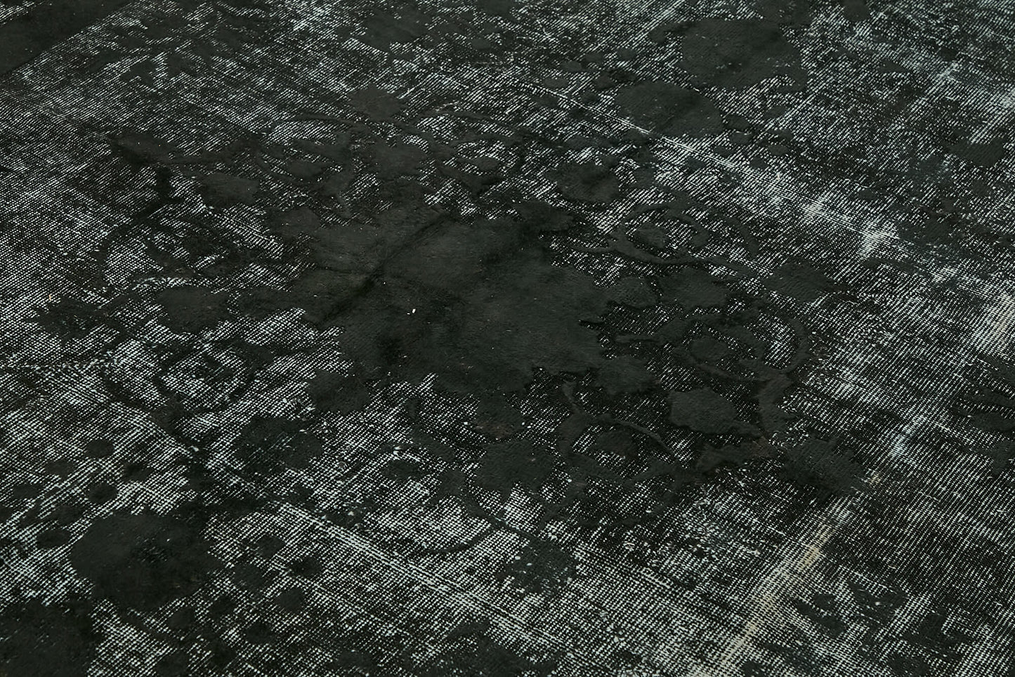 7x10 Vintage Hand-Carved Turkish Rug - 47078