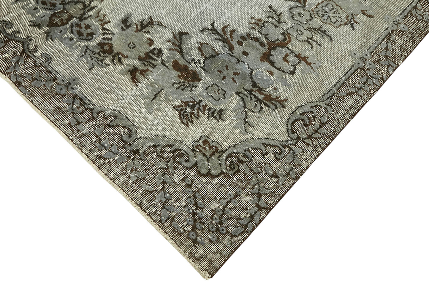 6x10 Vintage Hand-Carved Turkish Rug - 47089