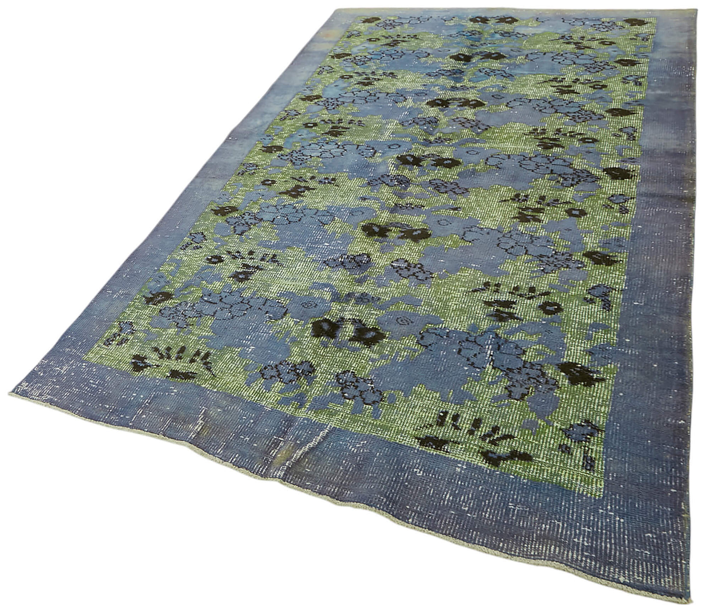 5x9 Vintage Hand-Carved Turkish Rug - 47104