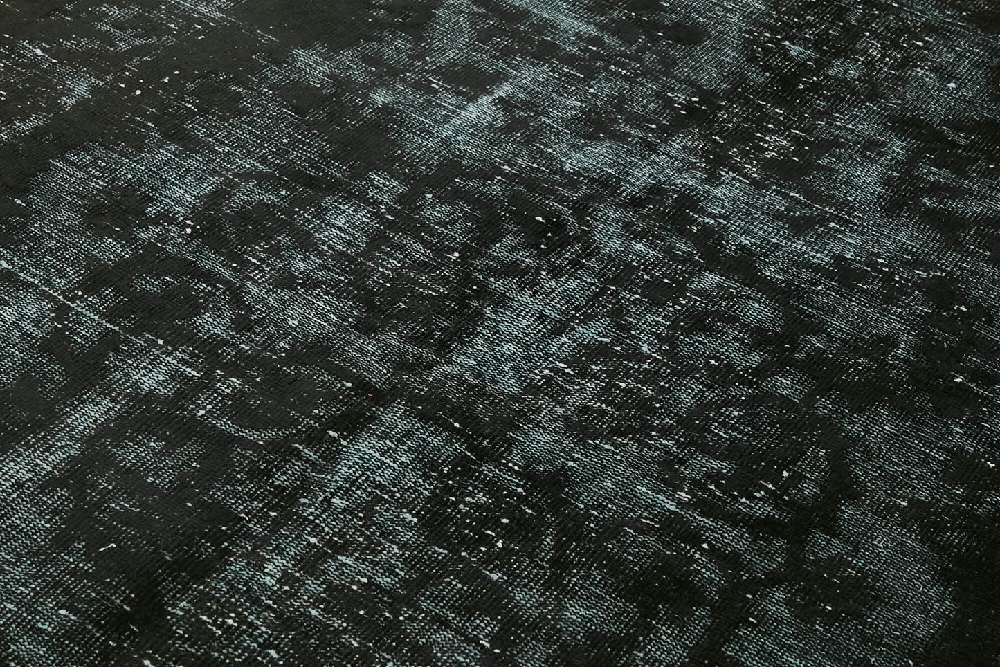 6x8 Vintage Hand-Carved Turkish Rug - 47109