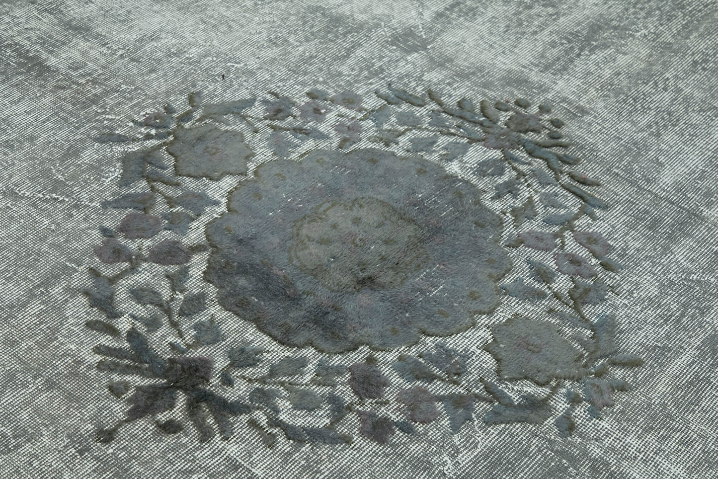 7x10 Vintage Hand-Carved Turkish Rug - 47136