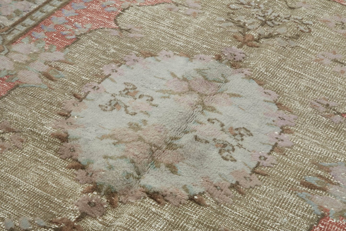 7x10 Vintage Hand-Carved Turkish Rug - 47139