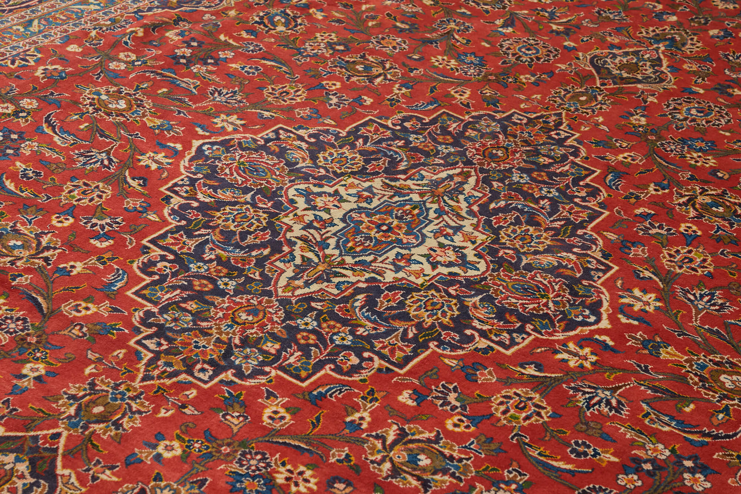 10x14 Vintage Hand-Knotted Rug - 47151