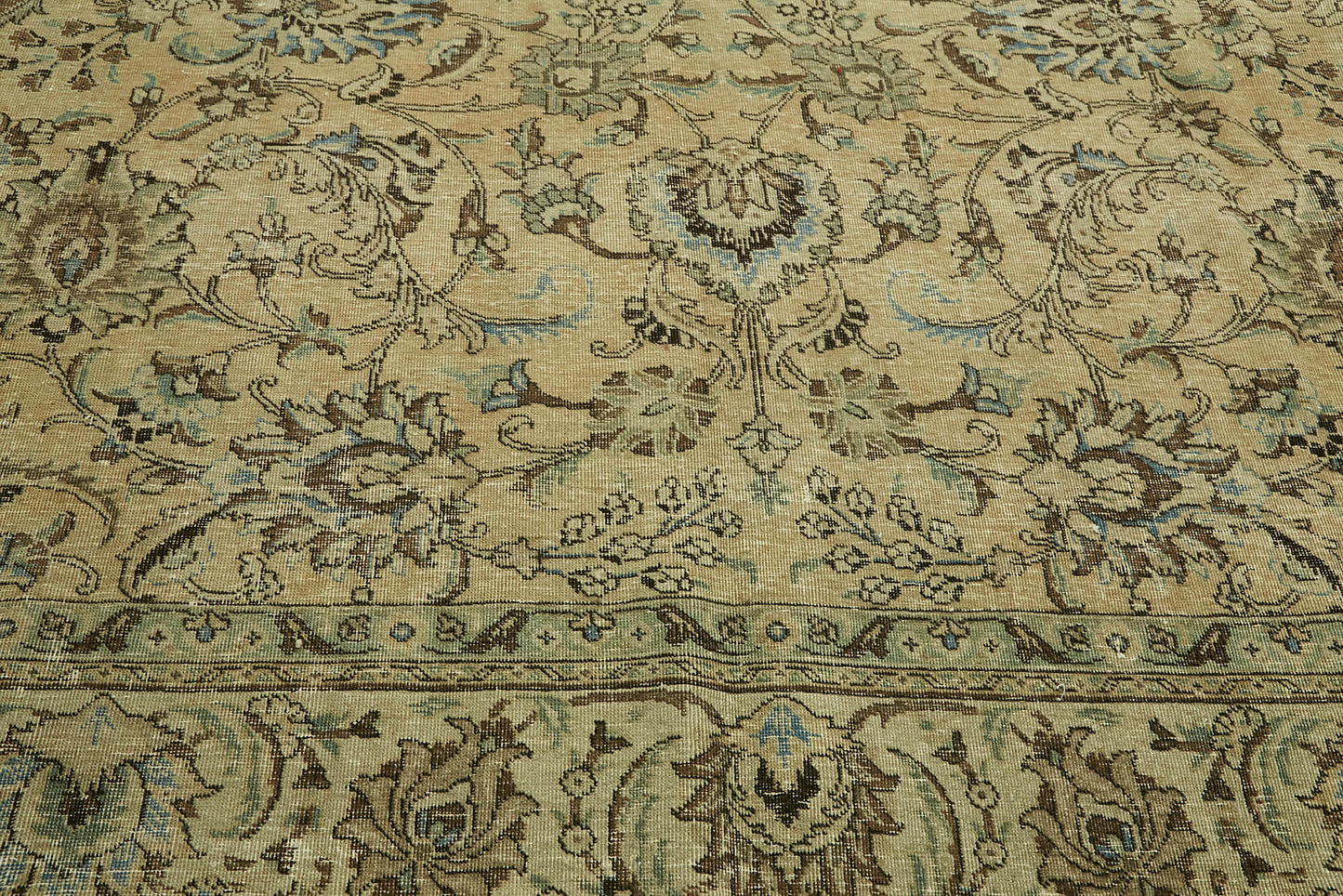 9x13 Vintage Hand-Knotted Rug - 47163