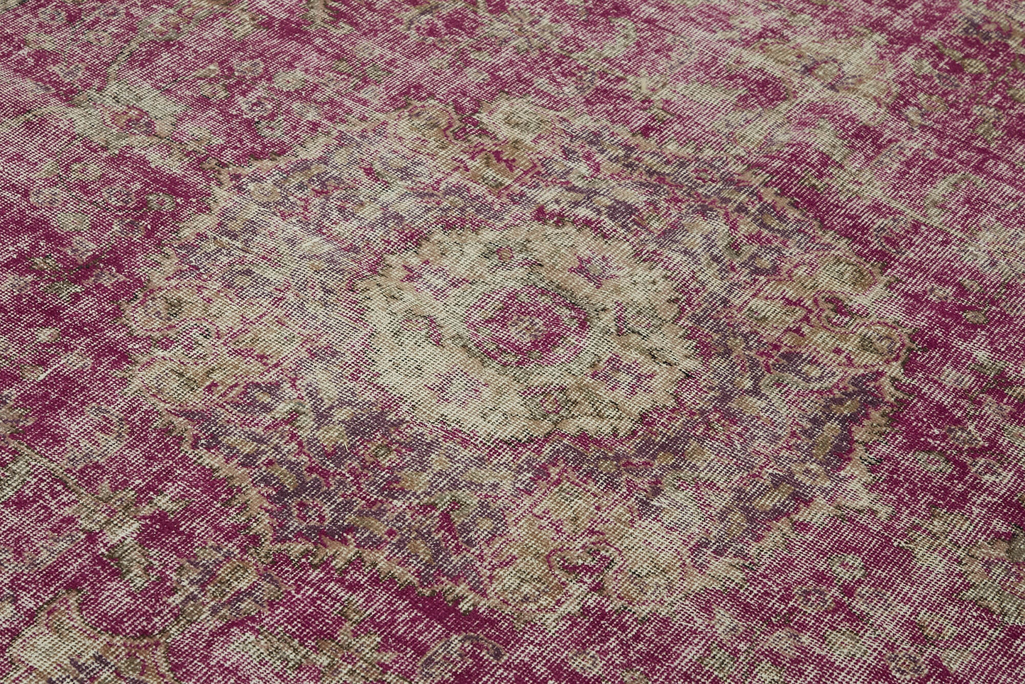 7x10 Hand-Knotted Turkish Vintage Rug - 47339