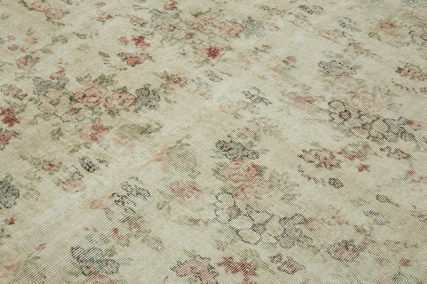 7x10 Hand-Knotted Turkish Vintage Rug - 47340