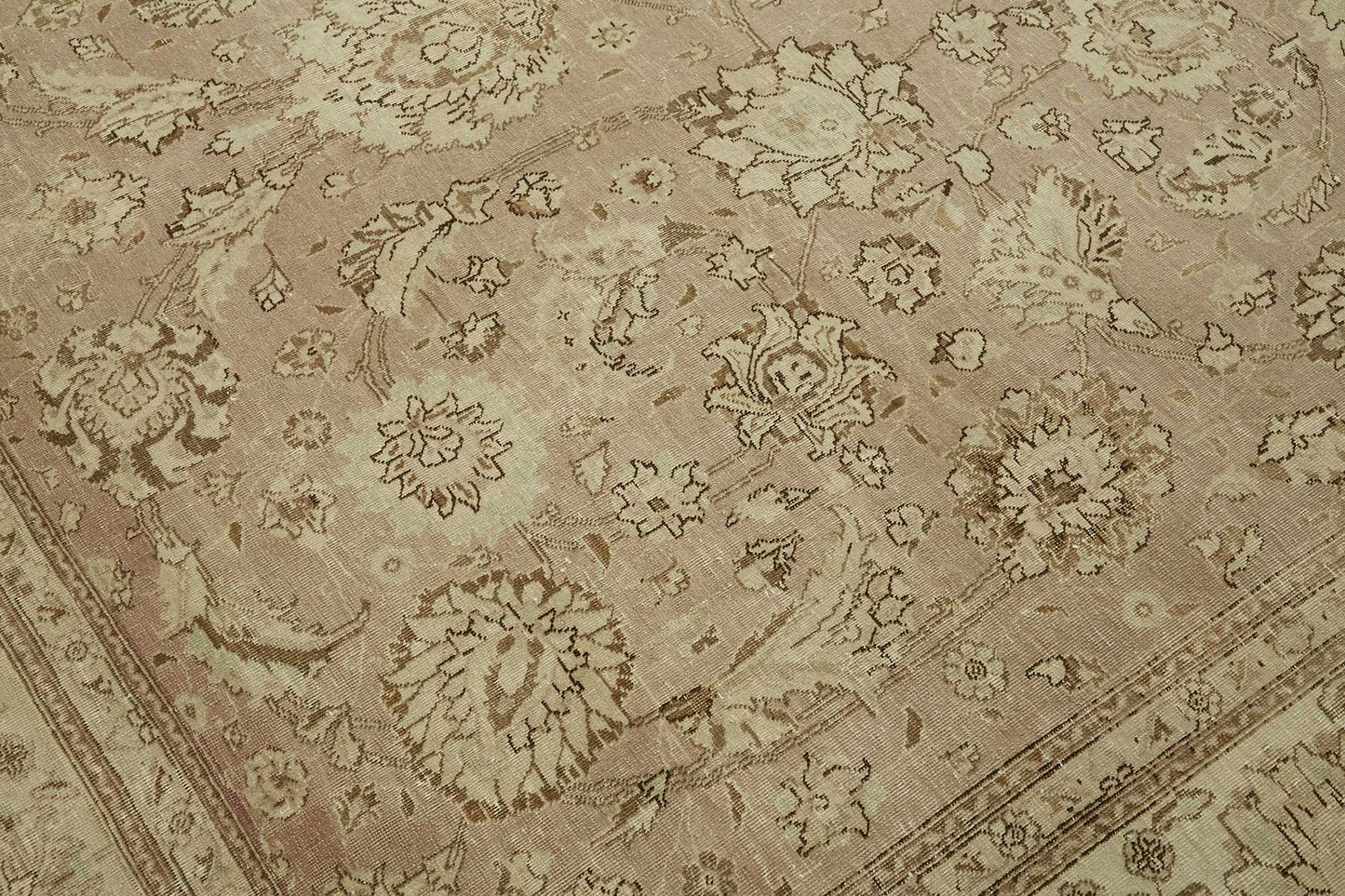 9x13 Vintage Hand-Knotted Rug - 47500