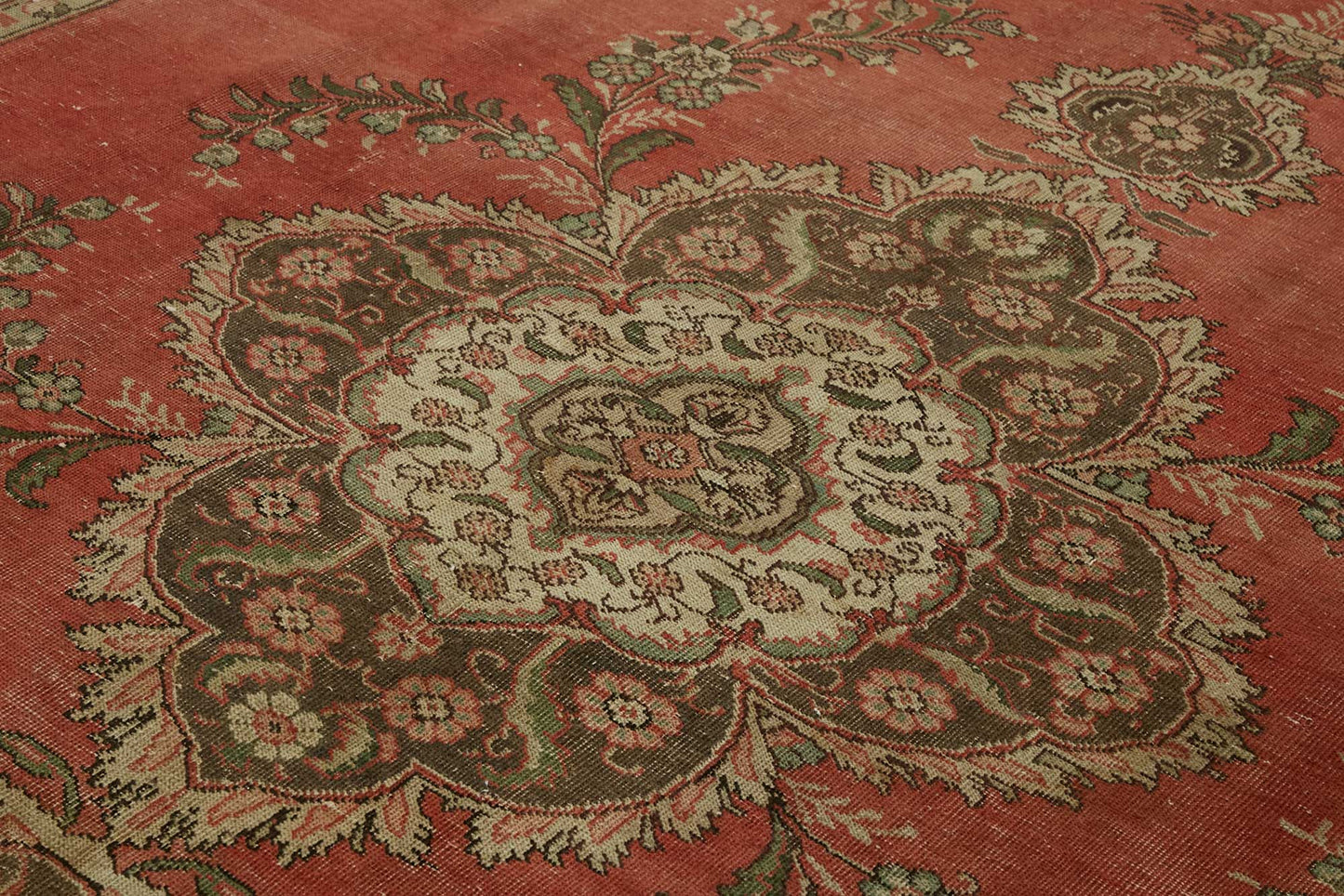 9x12 Vintage Hand-Knotted Rug - 47505