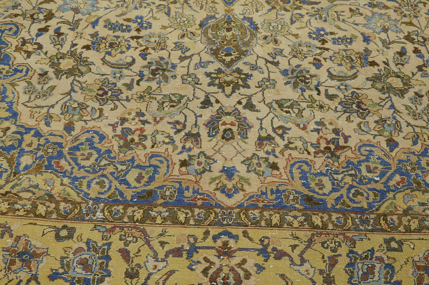 9x13 Vintage Hand-Knotted Rug - 47508