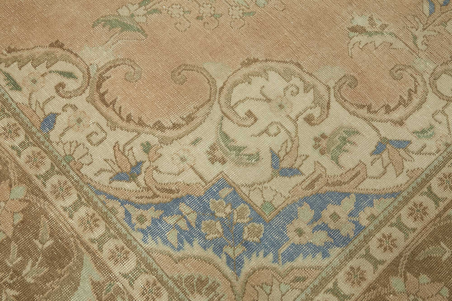 10x13 Vintage Hand-Knotted Rug - 47666