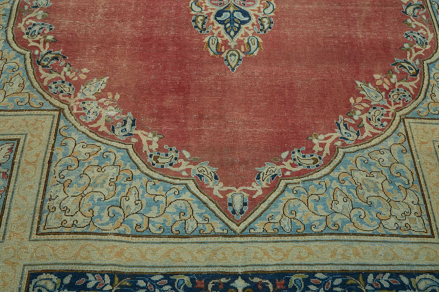 9x13 Vintage Hand-Knotted Rug - 47685