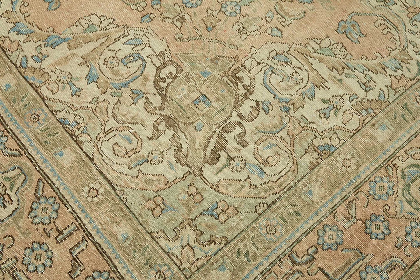 9x13 Vintage Hand-Knotted Rug - 47687