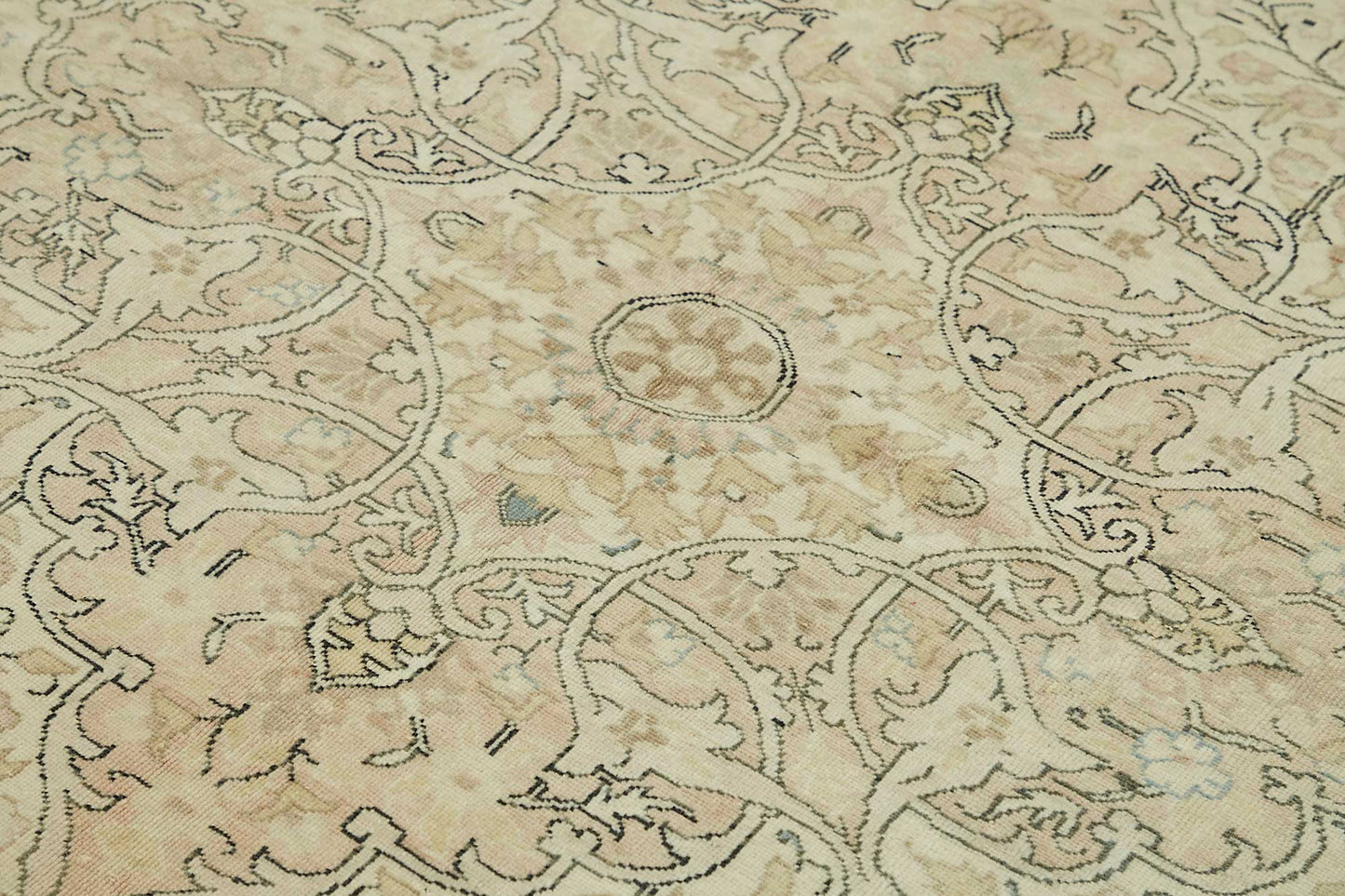 6x9 Hand-Knotted Turkish Wool Rug - 48994