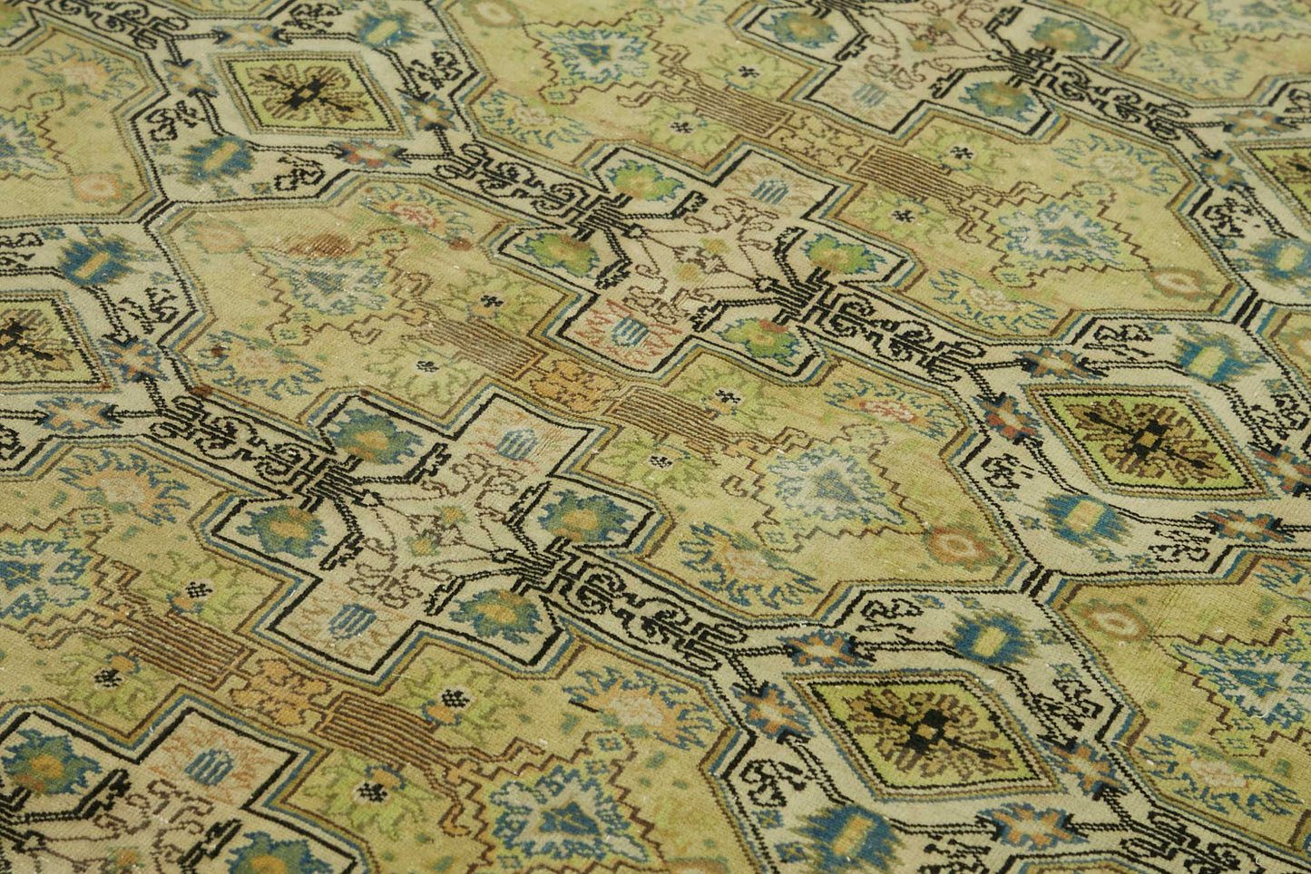 6x9 Hand-Knotted Turkish Wool Rug - 49064