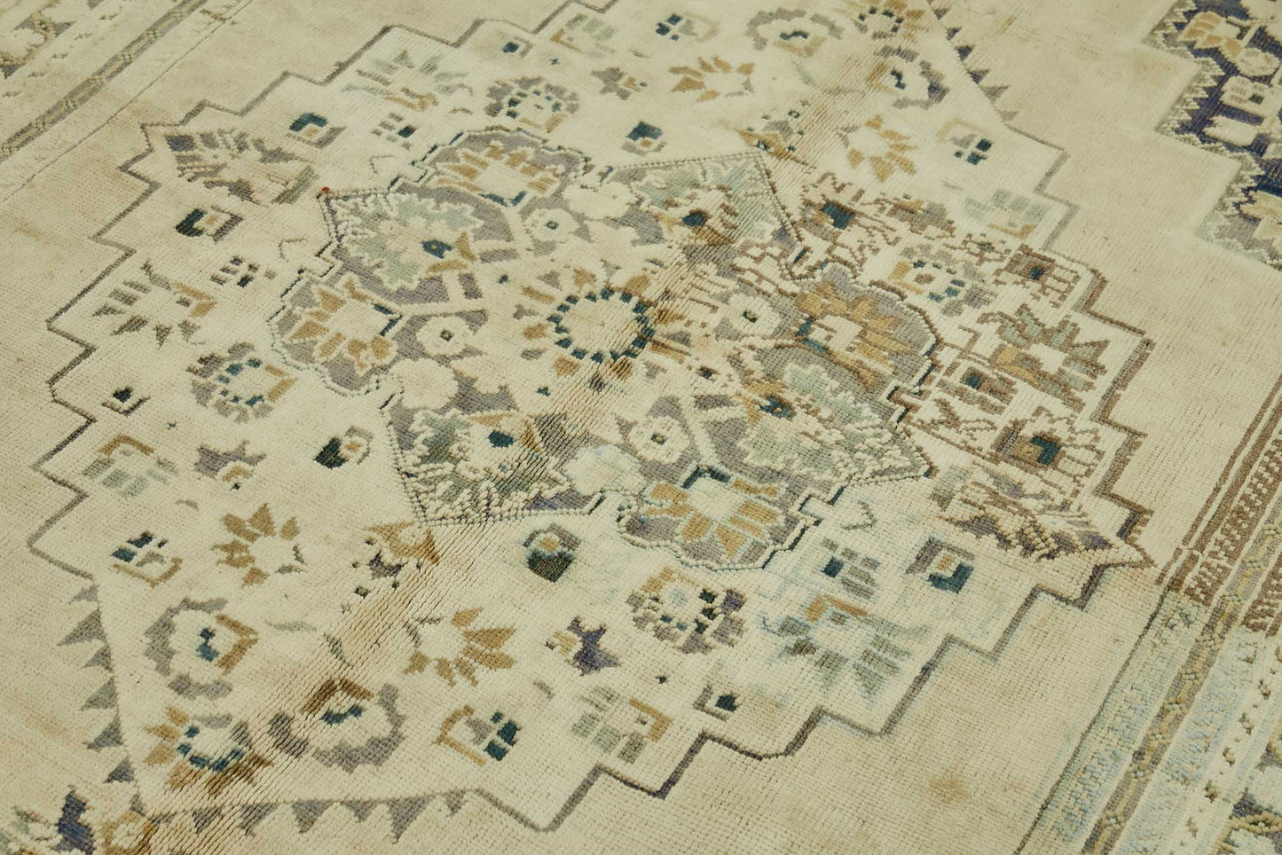 6x10 Beige Vintage Anatolian Rug - 49384