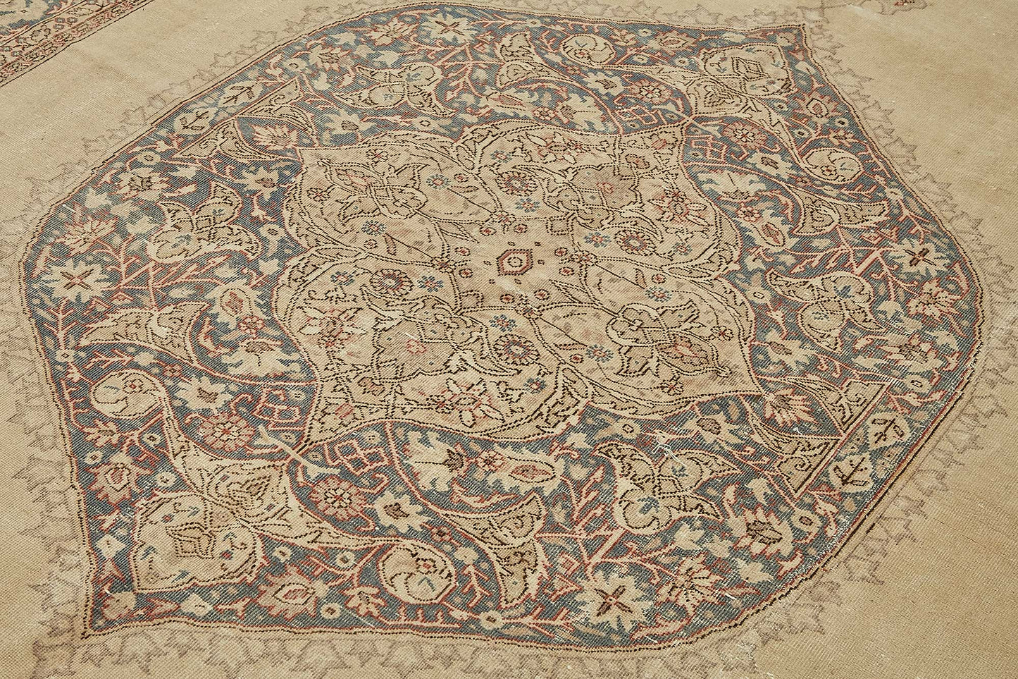 7x10 Handwoven Persian Rug - 49688