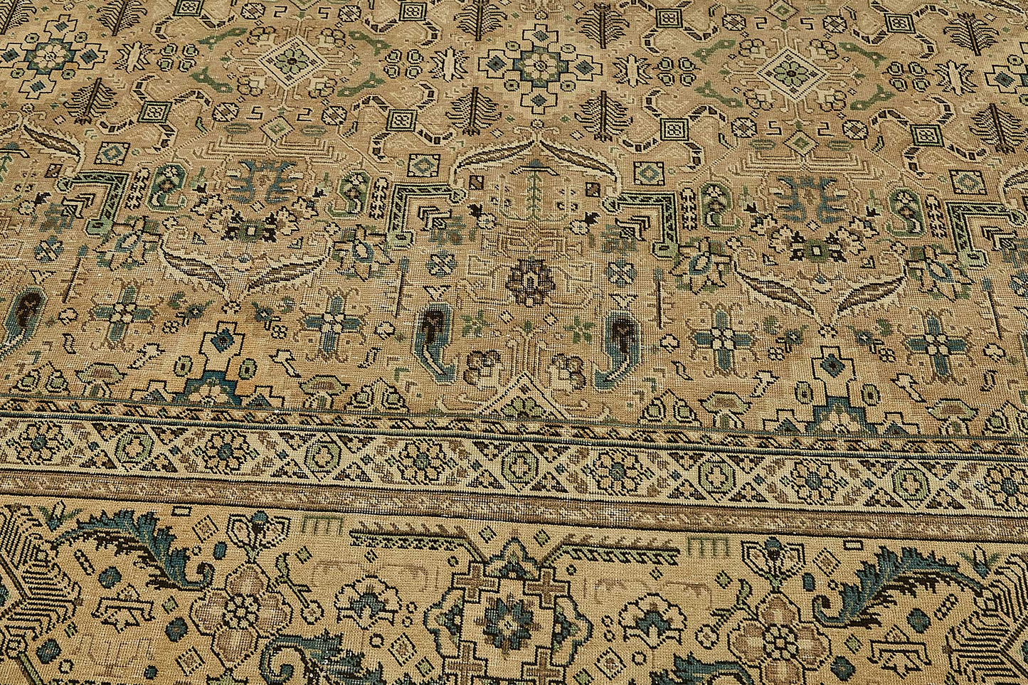 10x13 Handwoven Persian Rug - 49695