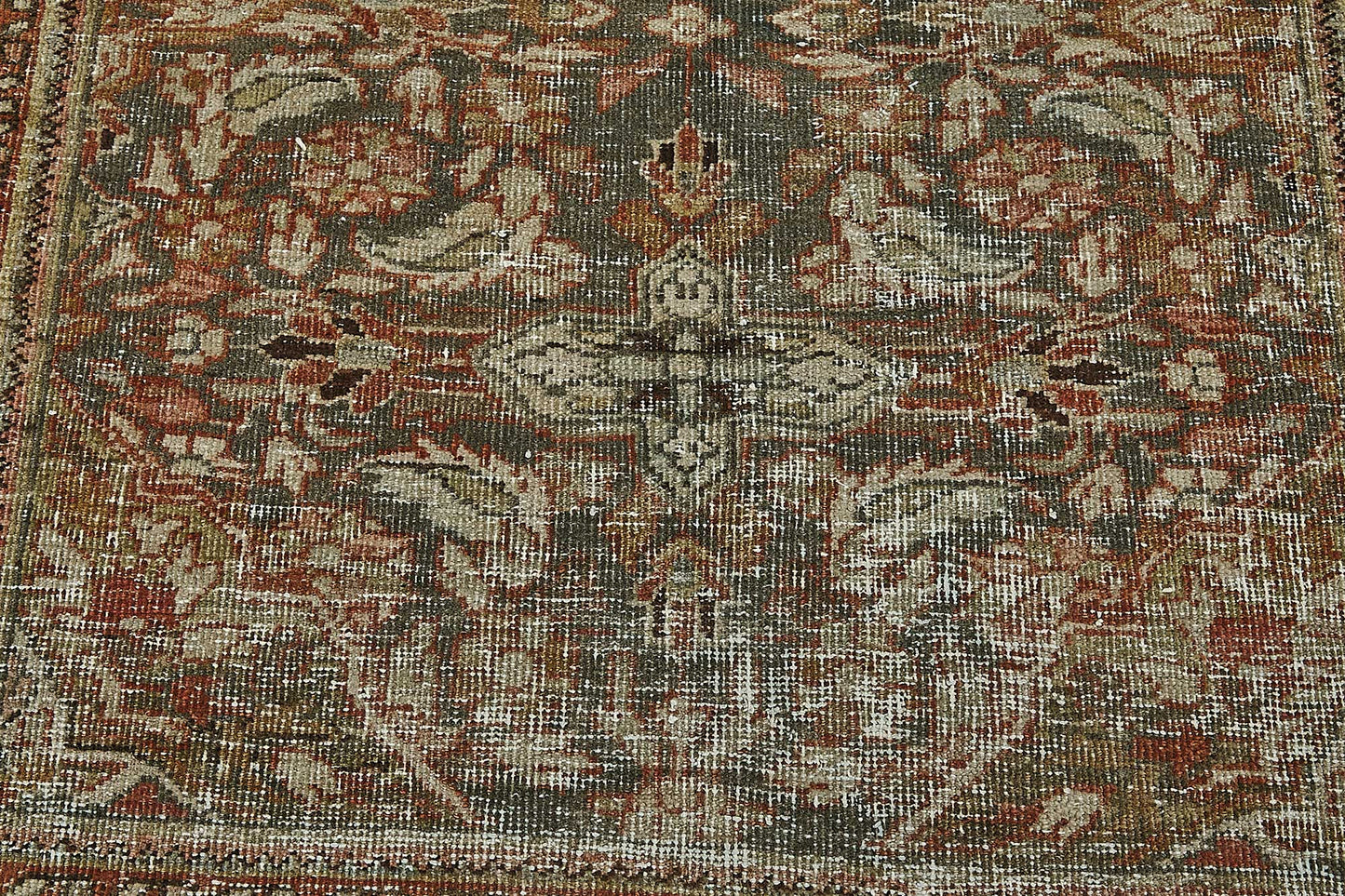 4x6 Antique Persian Sarouk Rug - 50075