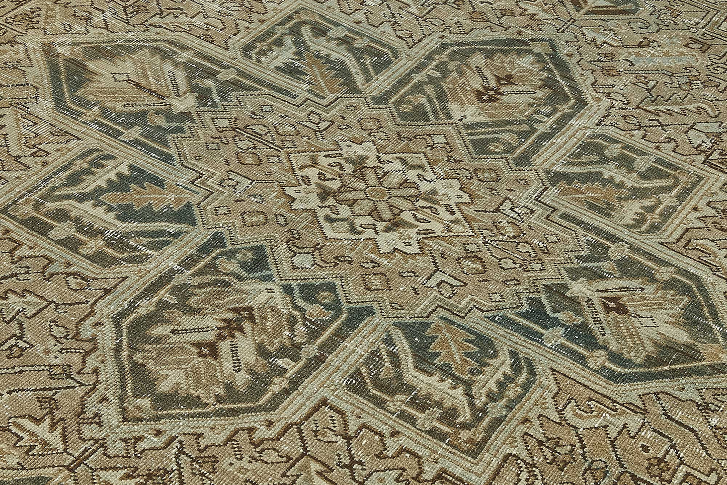 8x10 Antique Persian Heriz Rug - 50092