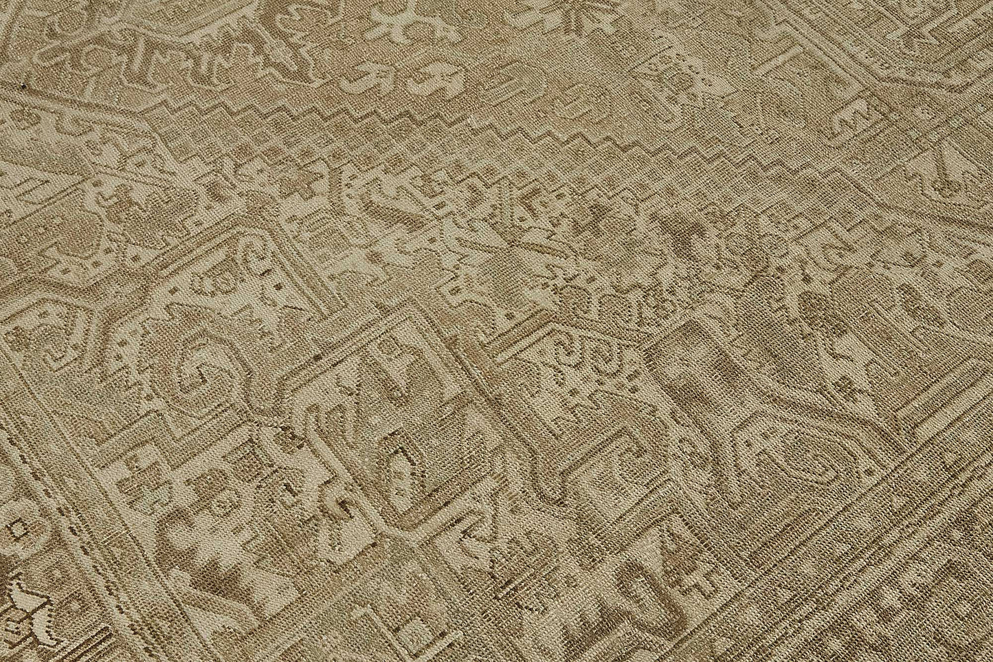 10x13 Antique Persian Heriz Rug - 50101